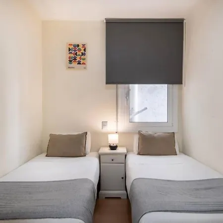 Centre Eixample With Parking Daire *