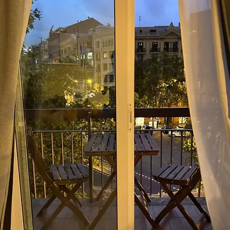 Daire Centre Eixample With Parking