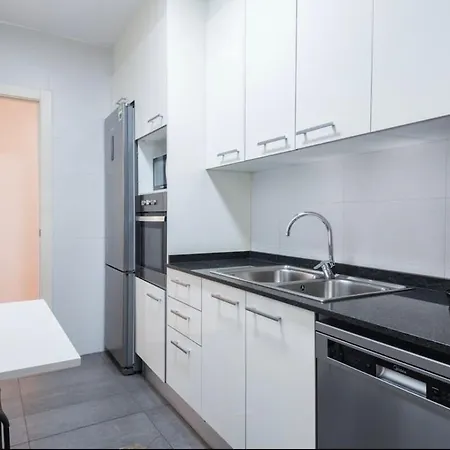 Centre Eixample With Parking Daire
