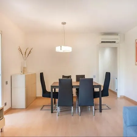 Centre Eixample With Parking Daire Barselona